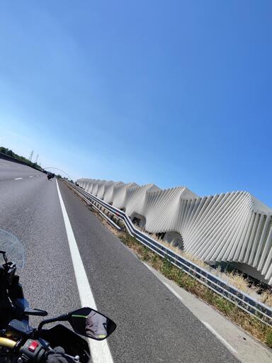 sulla strada a Raggio Emilia