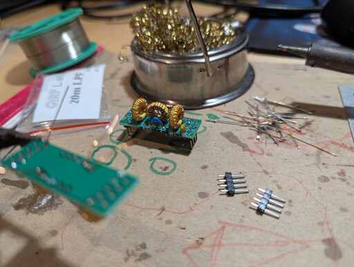 Soldering 20m and 40m low pass filters from QRP Labs for RPi WSPR